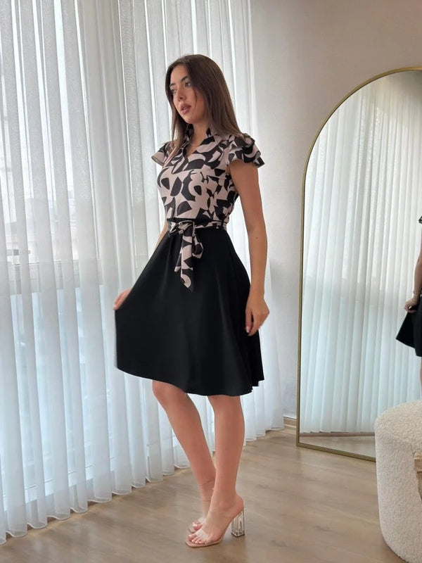 Kadın Kısa Kollu Kolu Fırfır Detay Mini Kuşaklı Kloş Krep Elbise