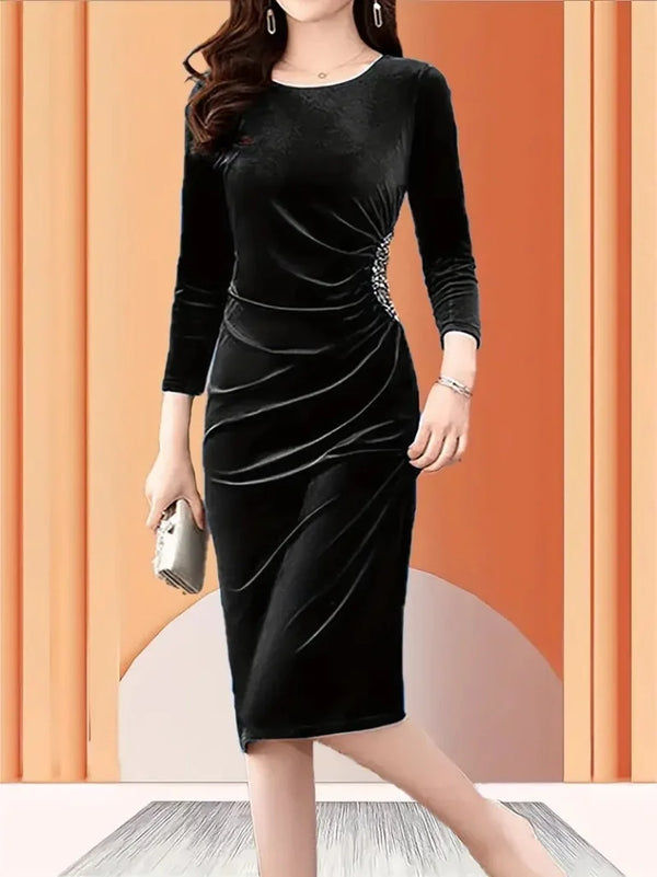 Kadın Uzun Kollu Bot Yaka Yanı Taş Detaylı Midi Kadife Elbise