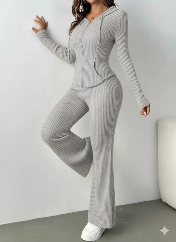 Kadın Uzun Kollu Kapşonlu önden Fermuarlı Kaşkorse Bluz Ve Pantolon Ikili Takım