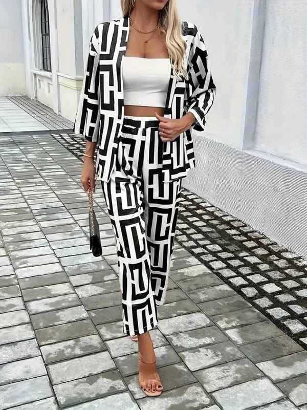 Kadın Uzun Kollu önü Açık Desenli Iki Iplik Ceket Ve Pantolon Ikili Takım